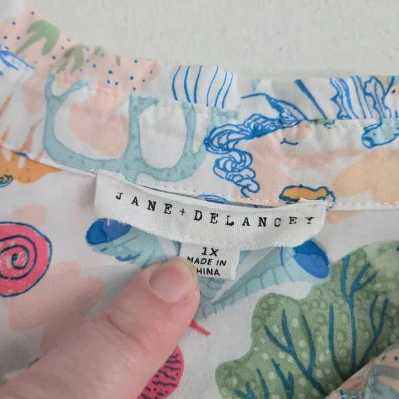 Jane and Delancey Womens Beach Button Up Top Sz 1X Travel Nautical Island Cruise - Picture 5 of 11